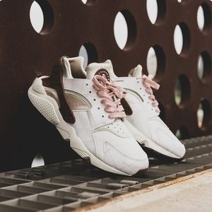 Nike Air Huarache Rattan